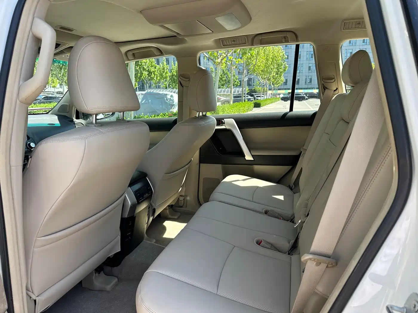 Toyota Prado 2010 4.0L Automatic TX-L NAVI фото 8