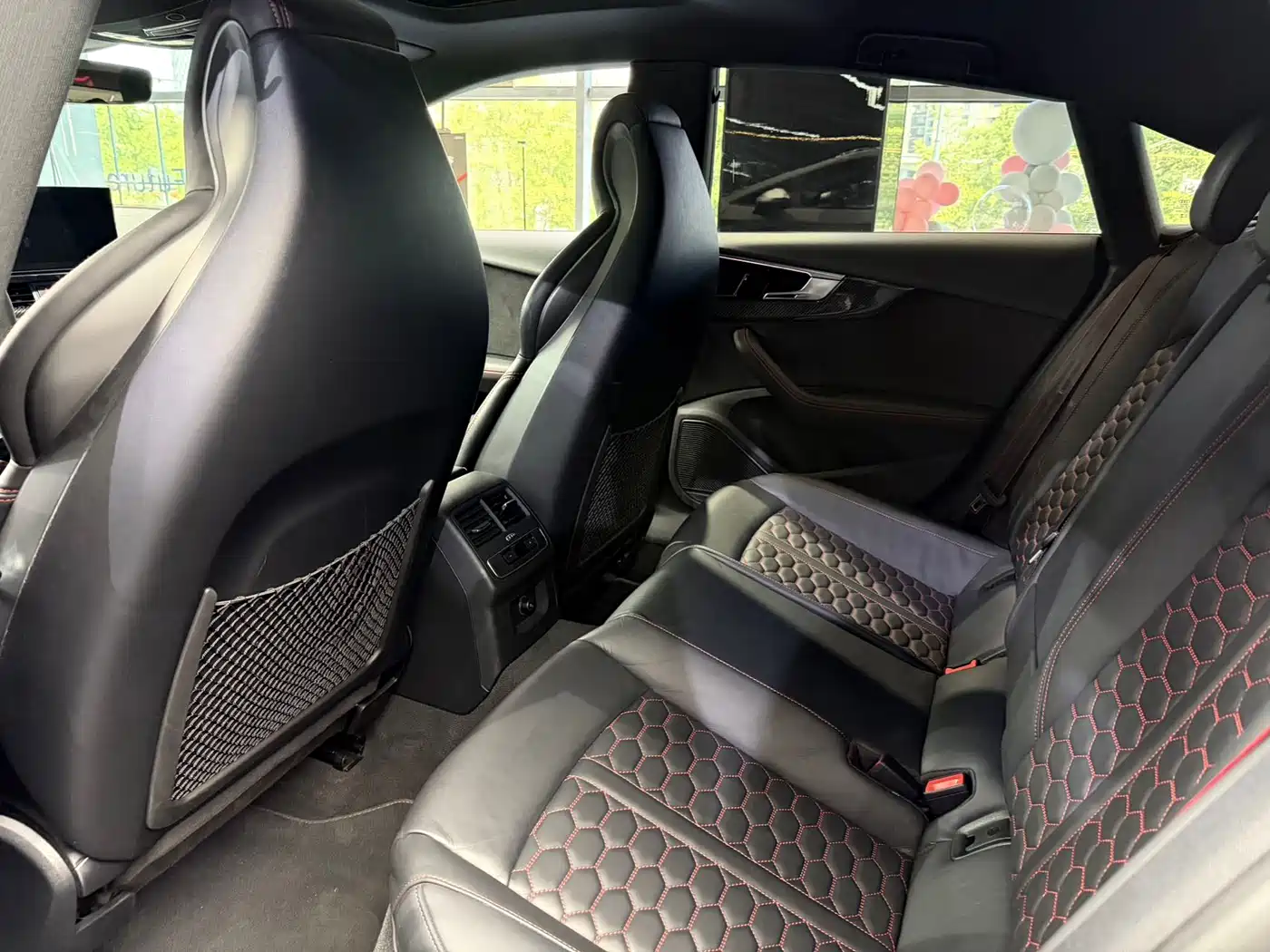 Audi RS 5 2022 RS 5 2.9T Sportback Obsidian Edition фото 9