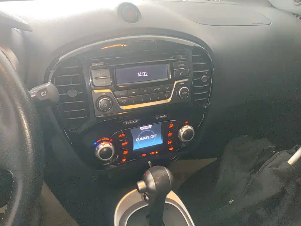 Infiniti ESQ 2015 2014 1.6L Free Edition