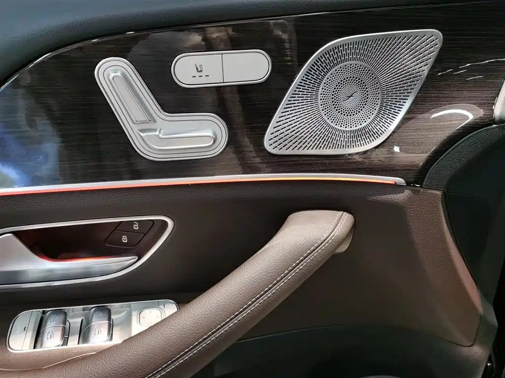 Mercedes-Benz GLE 2023 GLE 350 4MATIC Fashion фото 16
