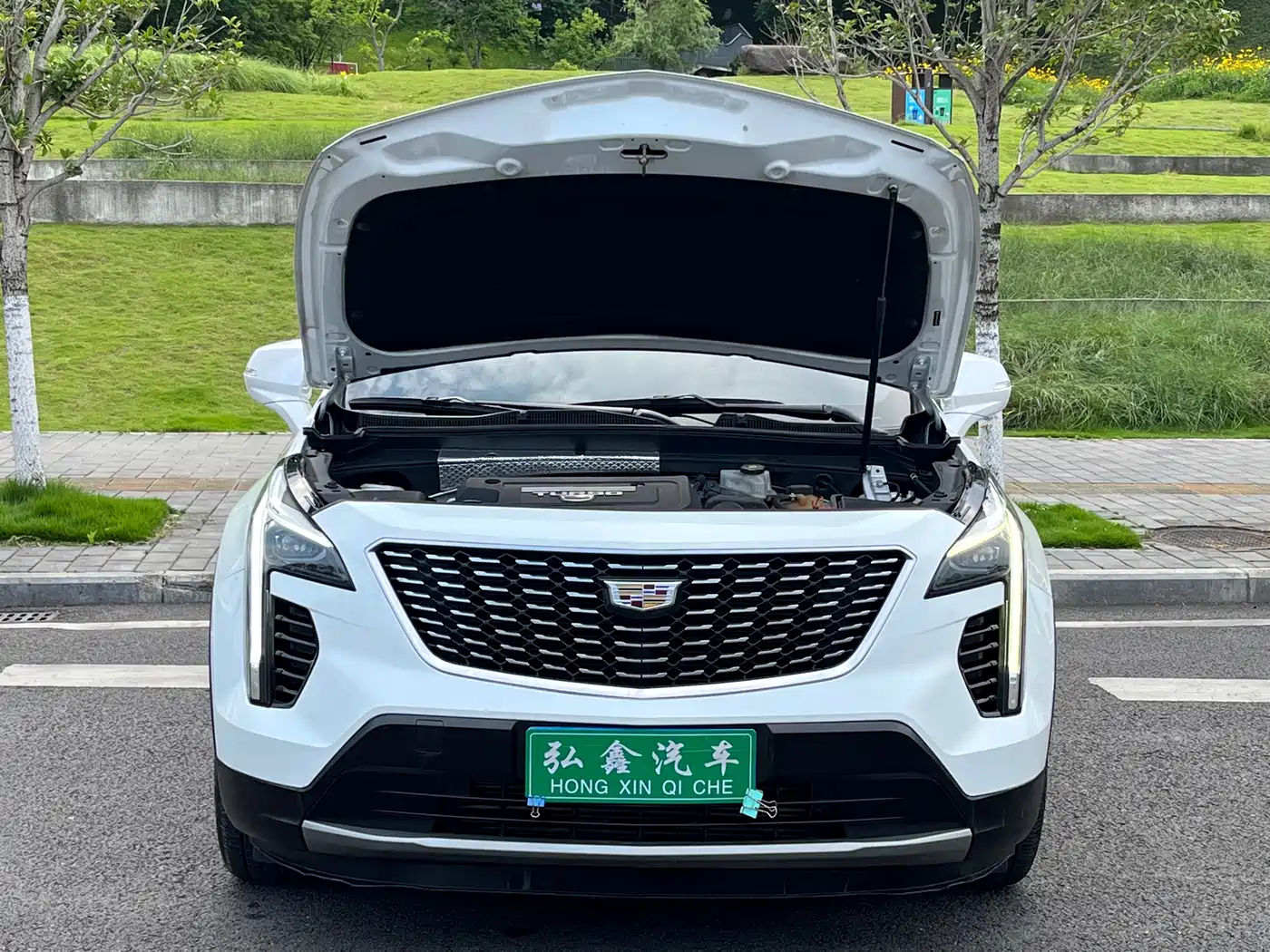 Cadillac XT4 2020 28T FWD Leading Trim фото 10