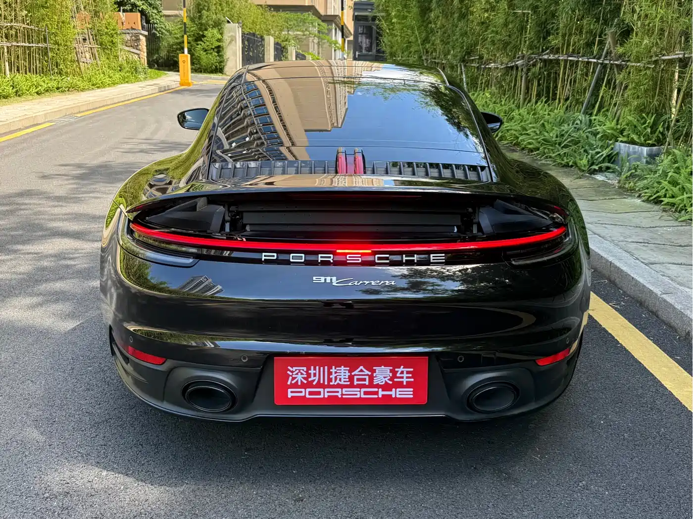 Porsche 911 2023 Carrera 3.0T фото 5