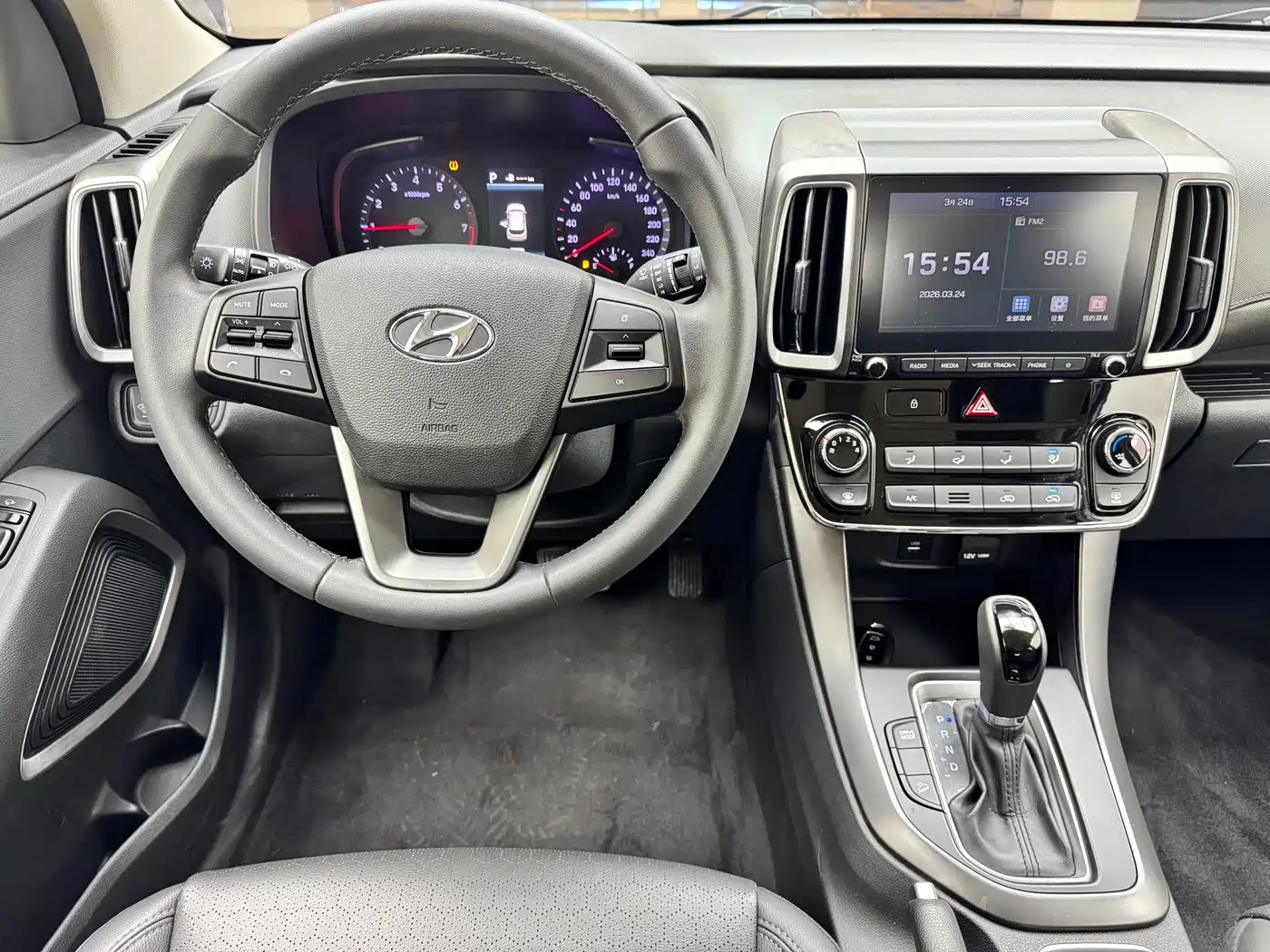 Hyundai Beijing Hyundai ix35 2018 2.0L Automatic 2WD Zhiyong·Enjoyment Edition фото 9