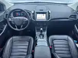Фото 12 - Ford Edge