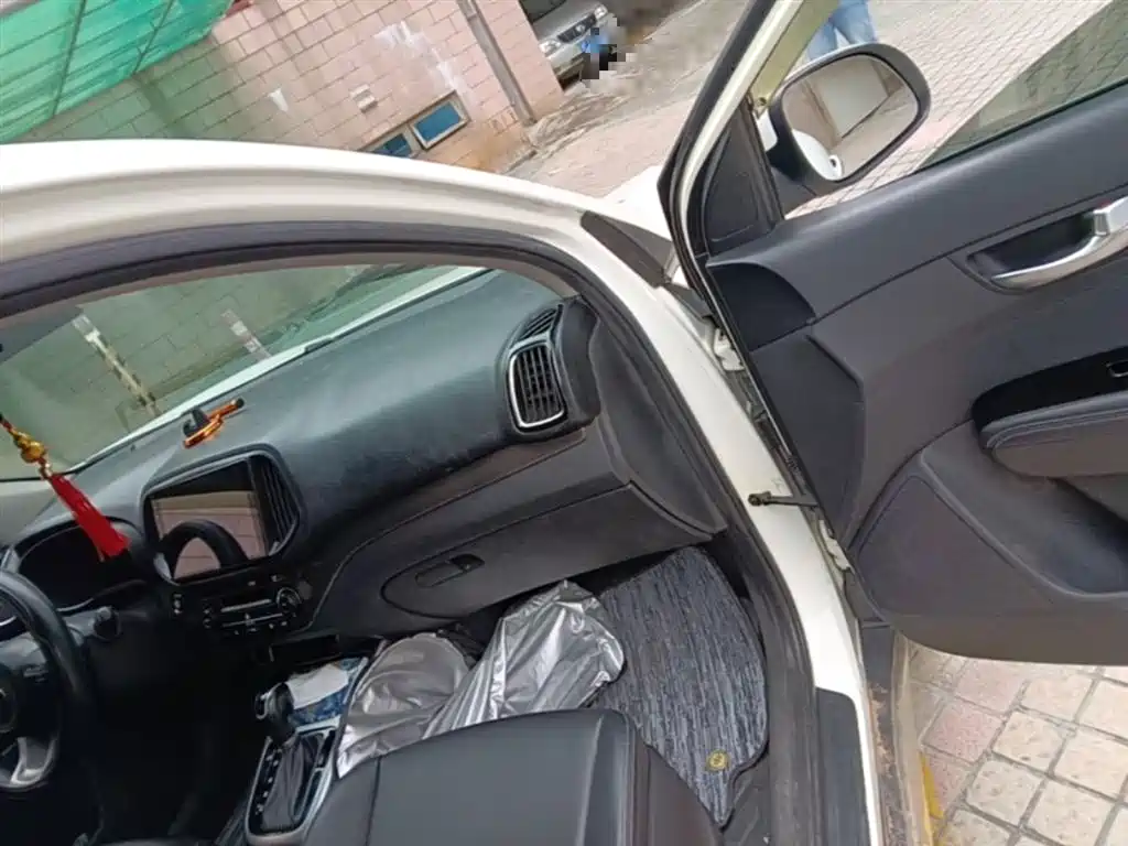 Kia KX3 Smart Run 2015 2.0L Automatic 2WD DLX фото 20