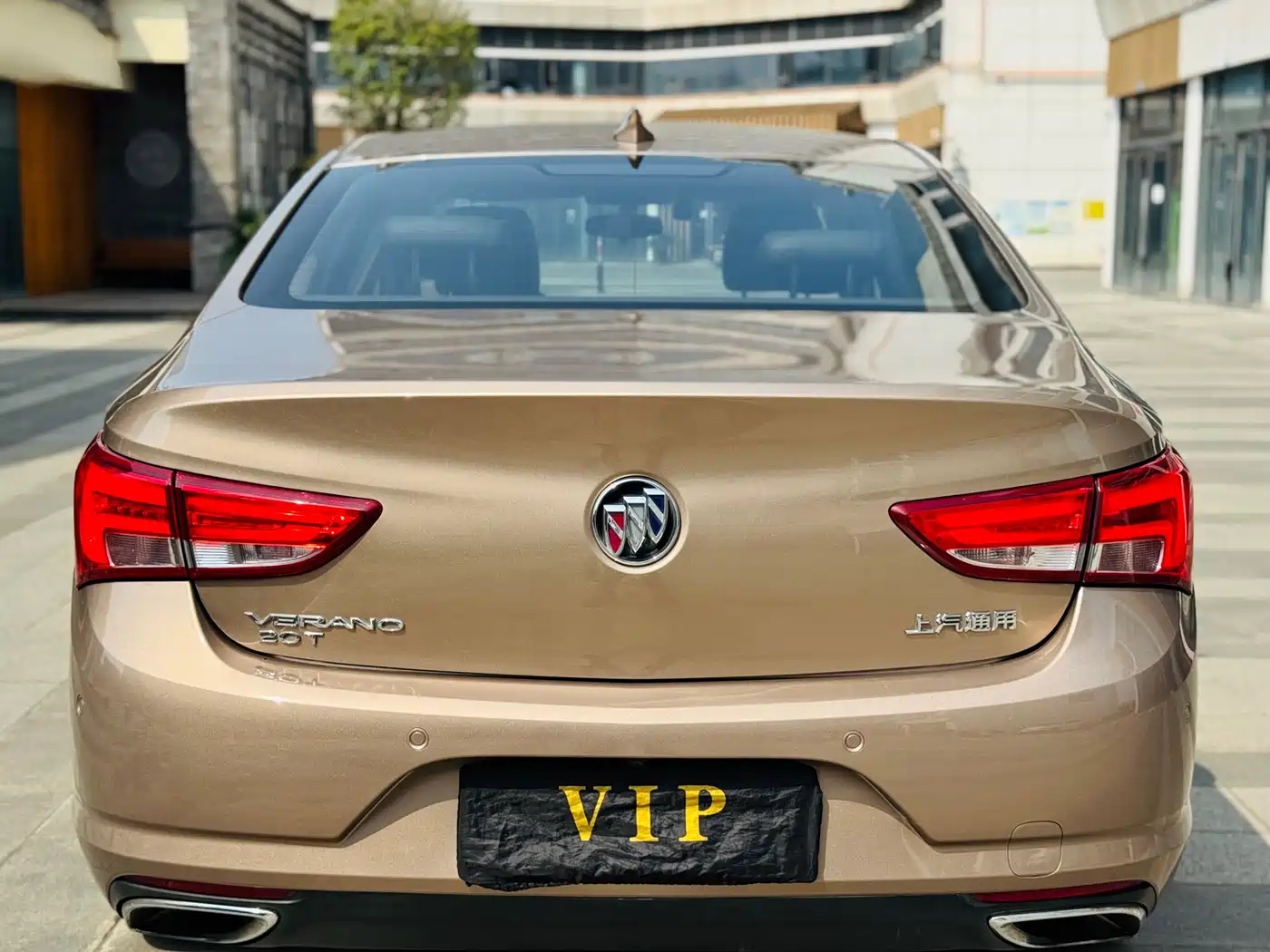 Buick Verano 2018 Sedan 20T Dual Clutch Leading фото 7