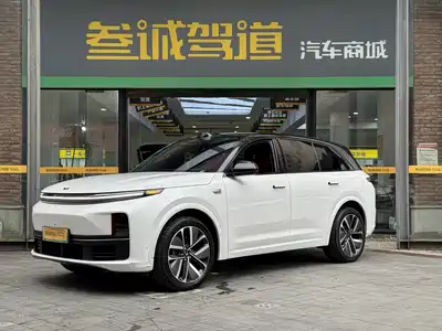 Li Auto L7