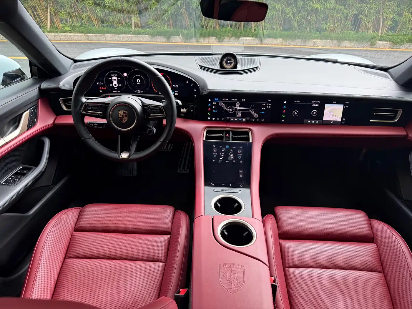 Porsche Taycan 2022 Facelift Taycan фото 11