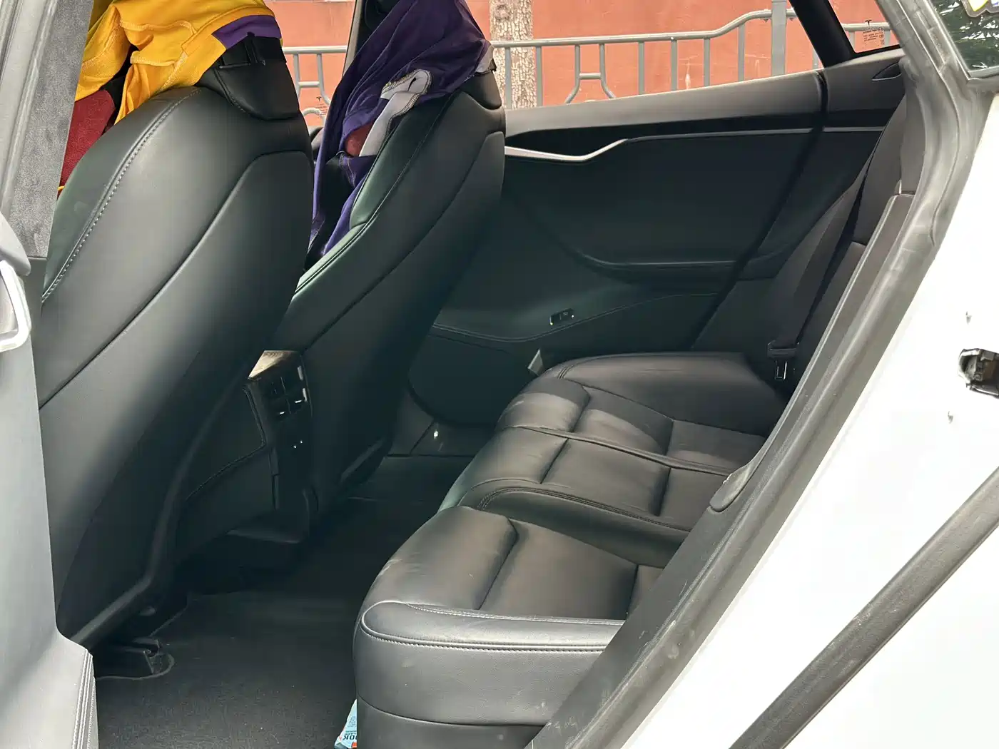 Tesla Model S 2020 2019 Long Range Version