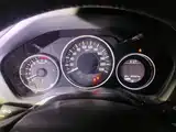 Photo 4 - Honda Vezel