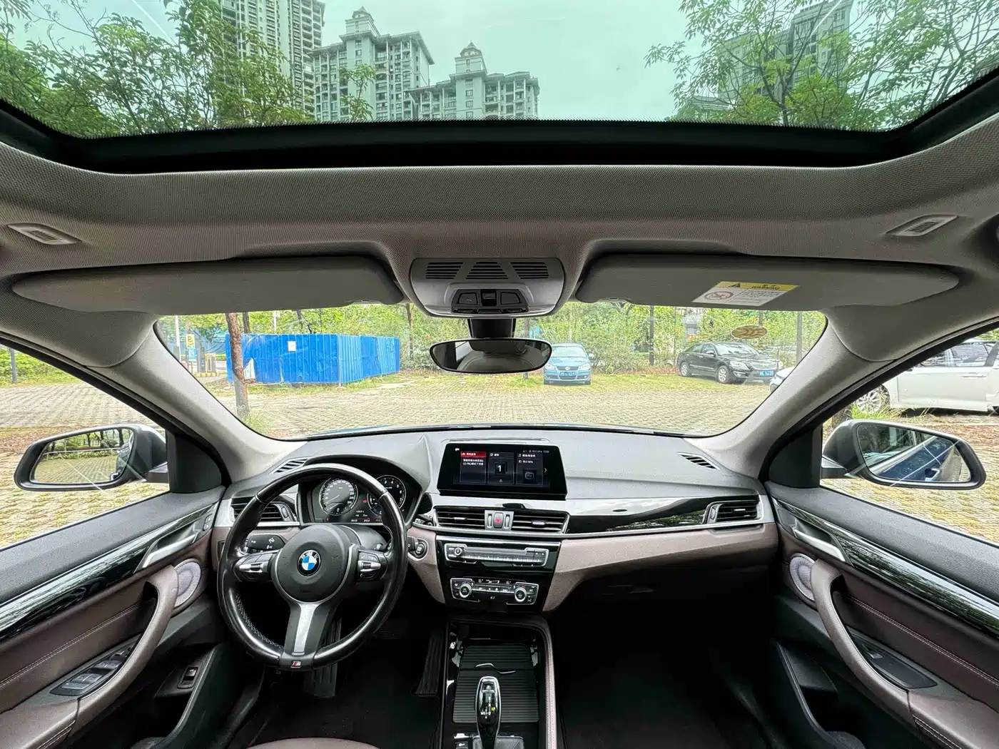 BMW X1 2022 sDrive20Li Premium фото 16
