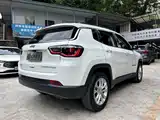 Photo 19 - Jeep Compass