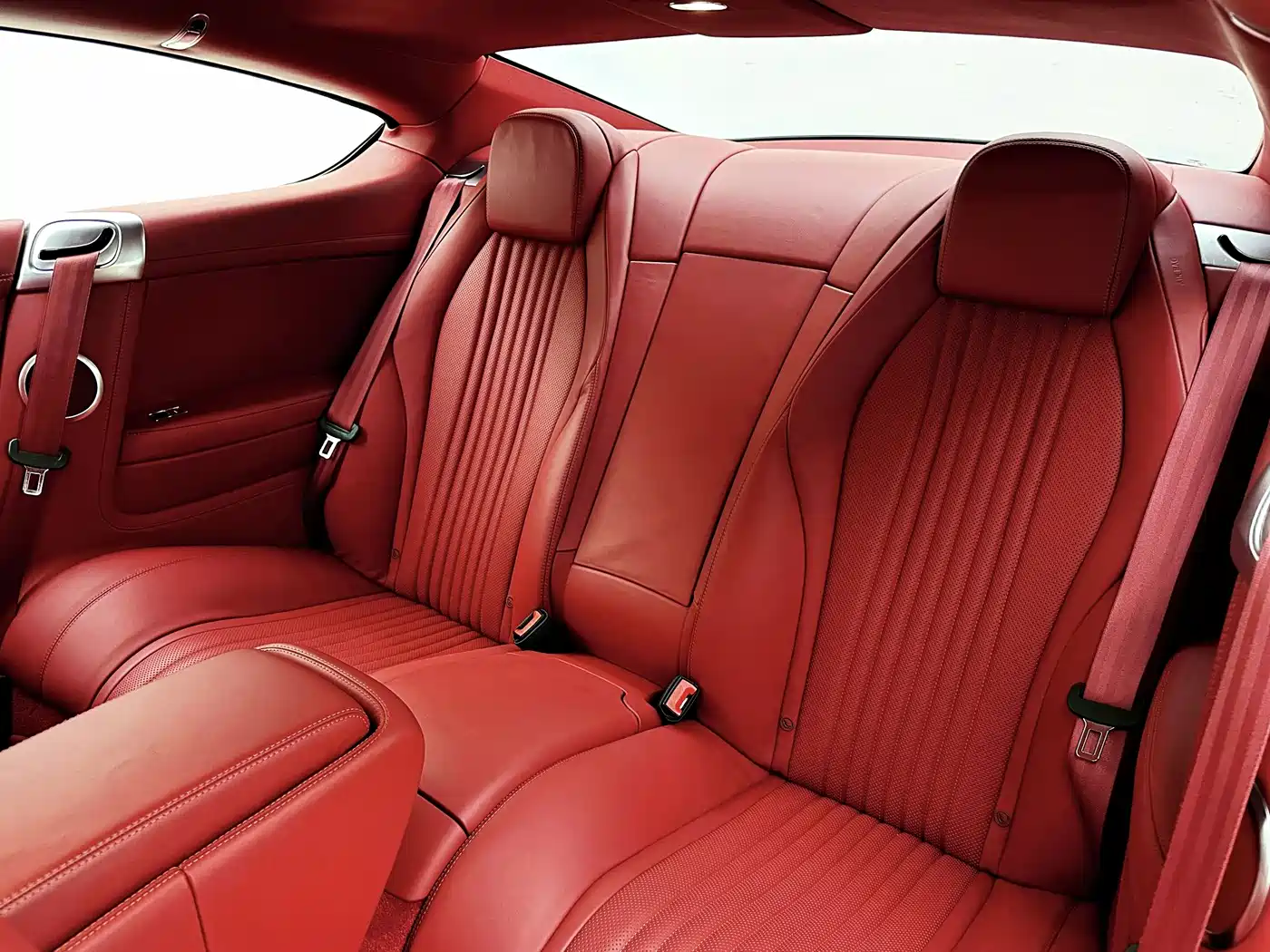 Bentley Continental 2017 4.0T GT V8 Standard фото 7