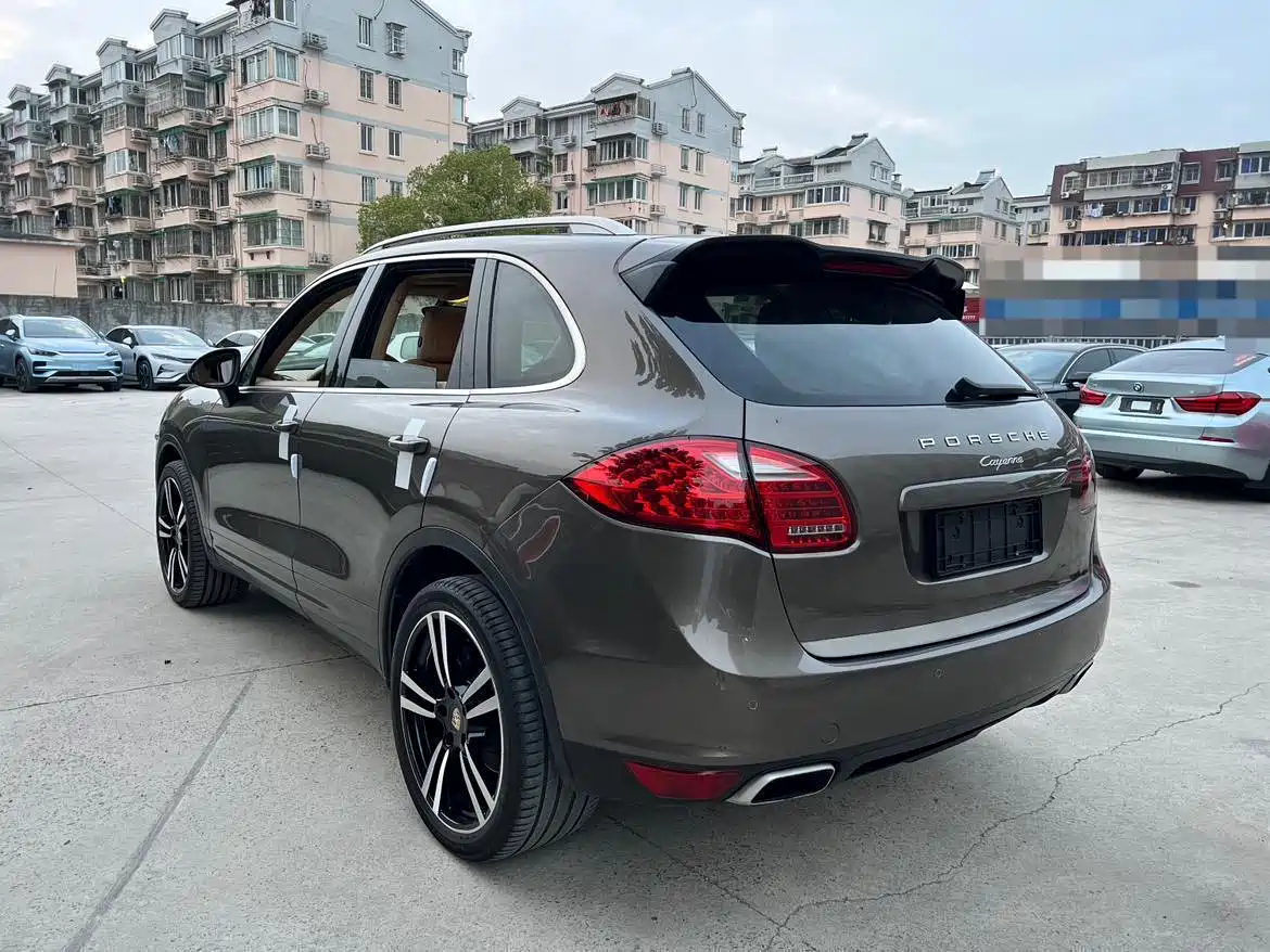 Porsche Cayenne 2011 Cayenne 3.0T фото 14