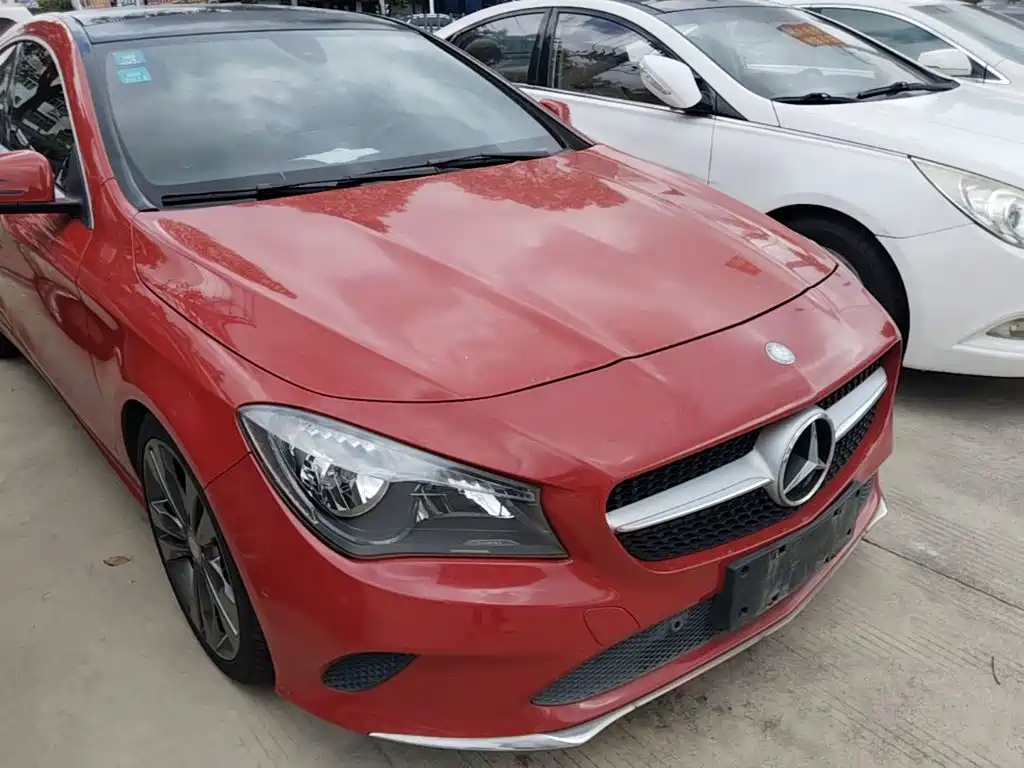 Photo 4 - Mercedes-Benz CLA (Import)