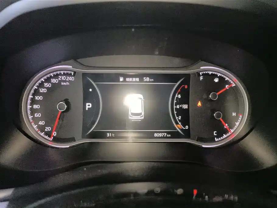 Kia Sportage 2018 2.0L Automatic Smart Luxury (China V) фото 14