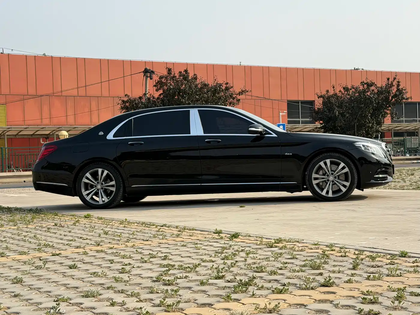 Mercedes-Benz Maybach S-Class 2015 S 400 4MATIC фото 3