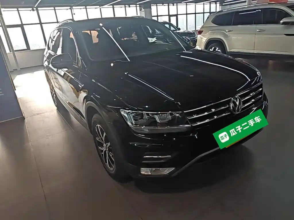 Volkswagen Tiguan L 2019 330TSI Auto 2WD Smart Luxury Edition China V фото 4