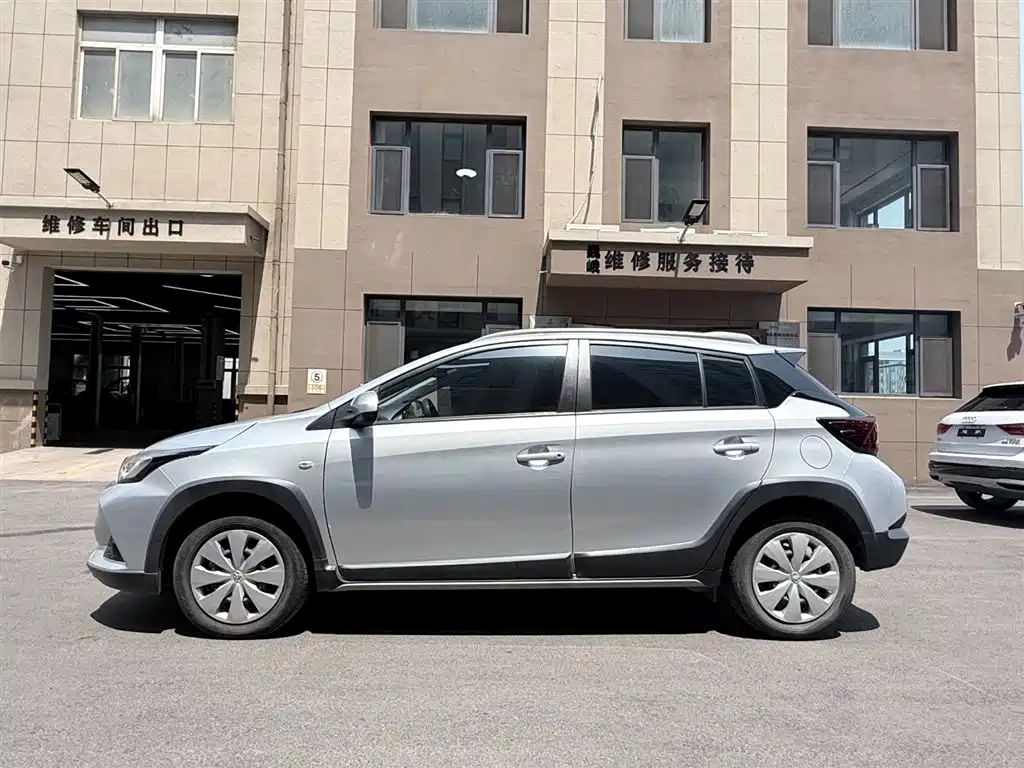 Toyota YARiS L Zhi Xuan 2022 Zhi Xuan X 1.5L CVT Leading PLUS Edition фото 8