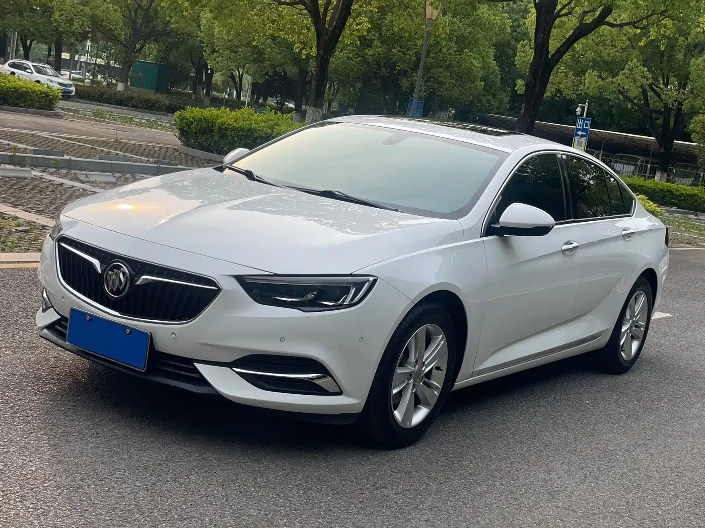 Buick Regal 2019 Facelift 20T Luxury Model China VI фото 10