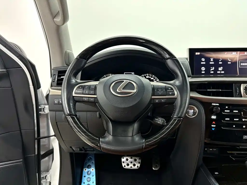 Lexus LX 2020 2019 570 Peak Special Edition