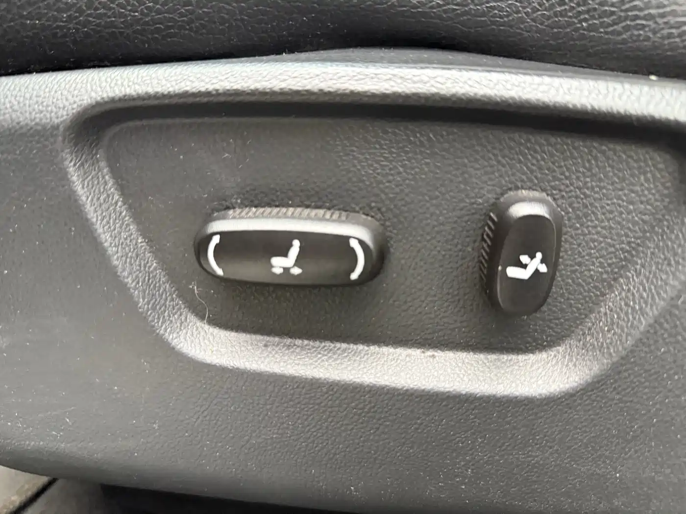Chevrolet Captiva 2014 2.4L 2WD Urban 7-seater фото 19