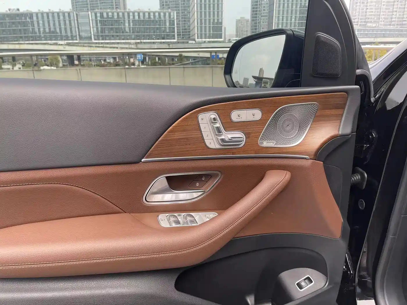 Mercedes-Benz GLE 2024 GLE 450 4MATIC Fashion фото 7