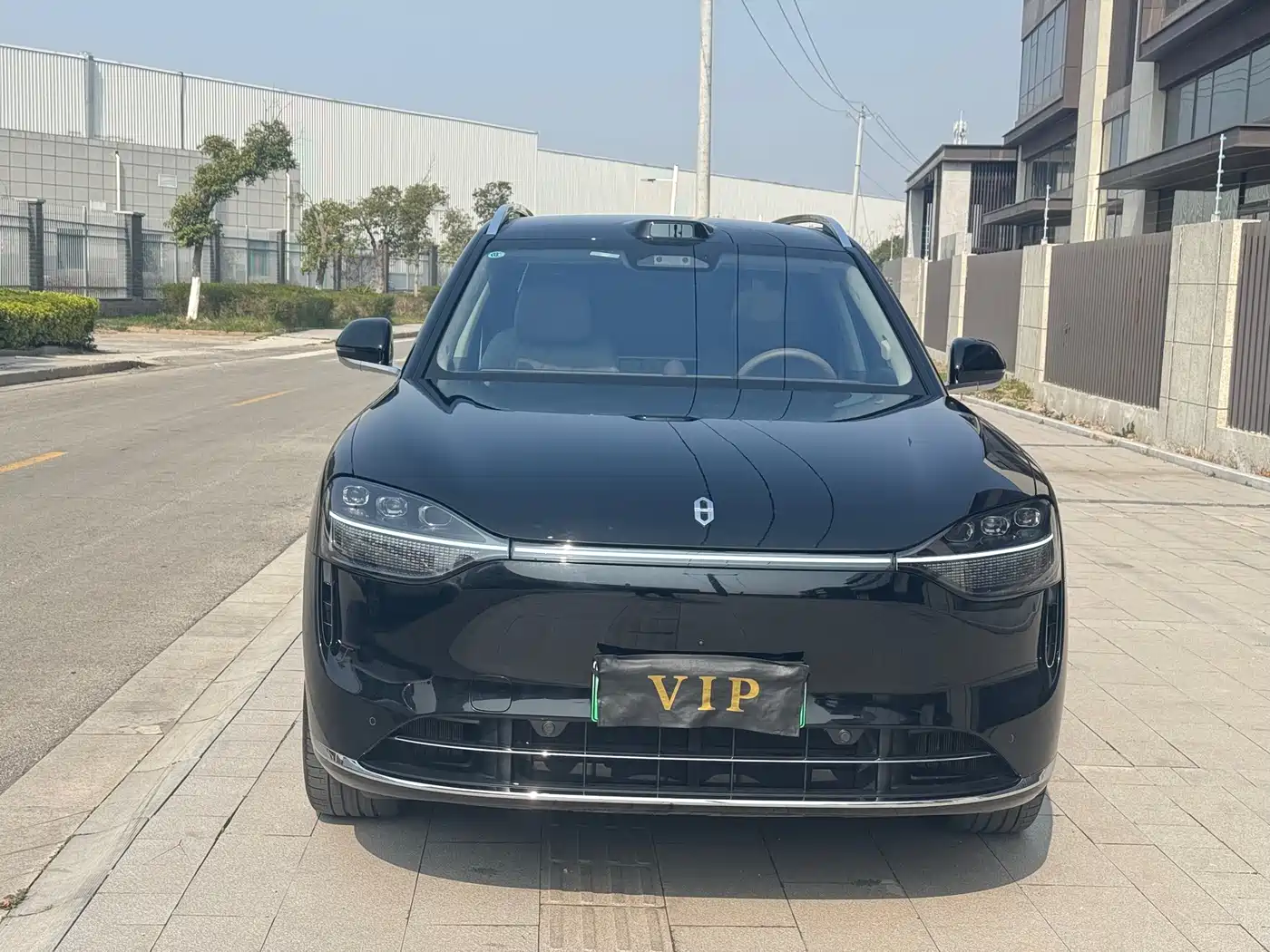 AITO Wenjie AITO M9 2025 Extended Range Ultra 52kWh 6-Seater фото 2