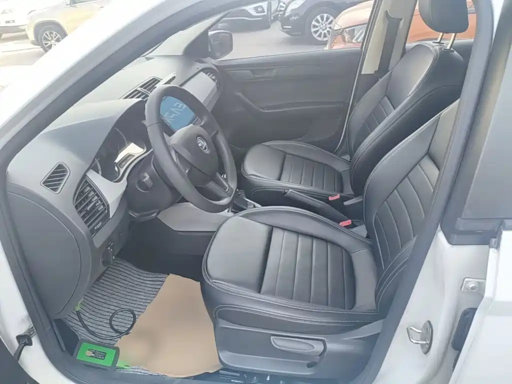 Škoda Fabia 2017 2017 1.4L Auto Car Enjoy Edition