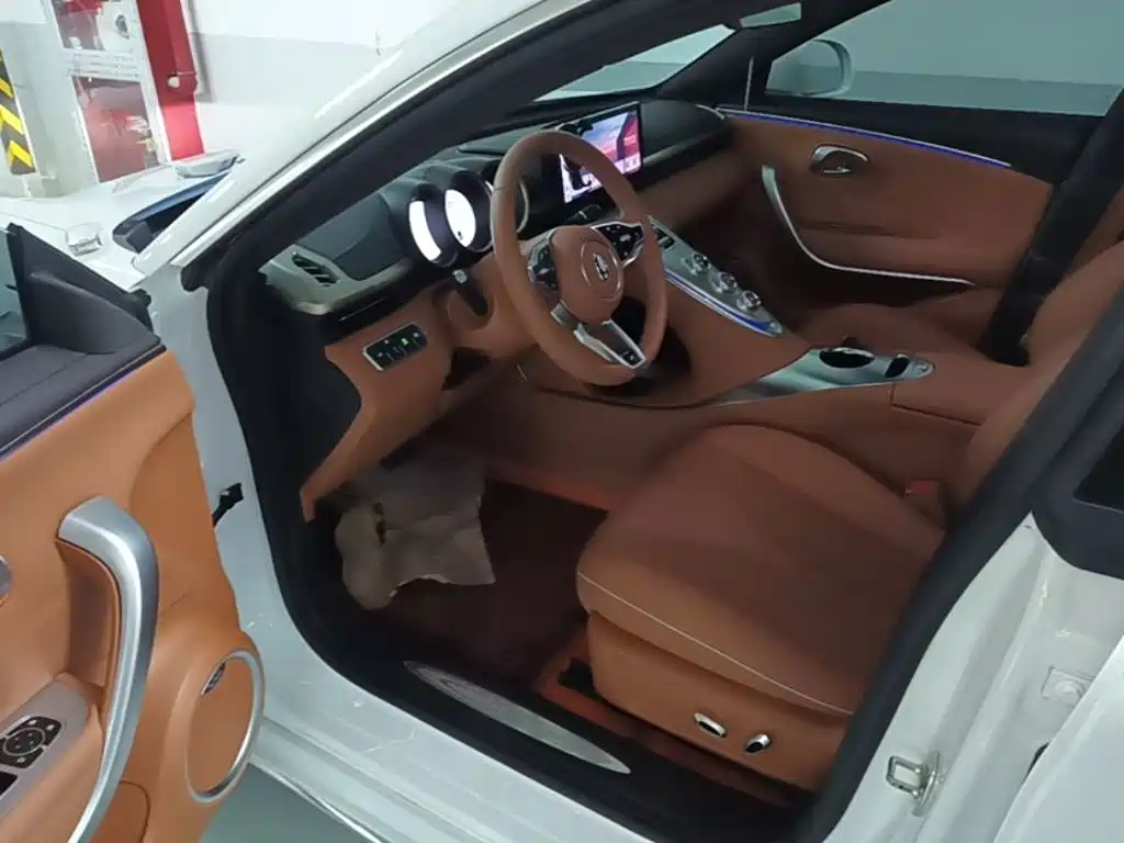 Ora Lightning Cat 2023 2022 555km Luxury Edition