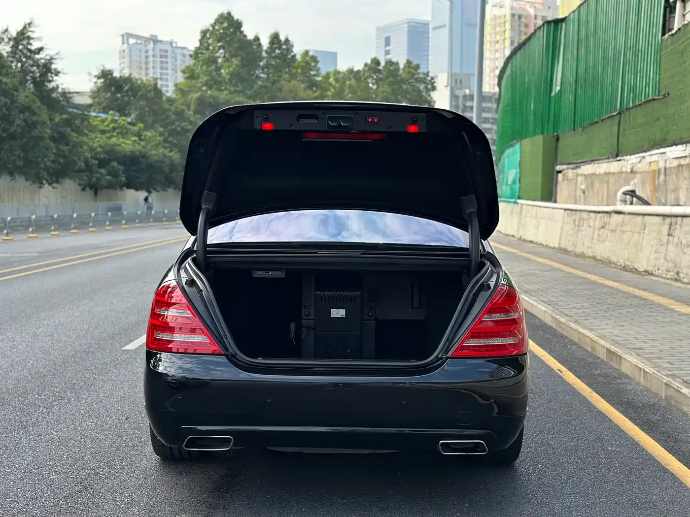 Mercedes-Benz S-Class 2012 S 500 L 4MATIC Grand Edition фото 18