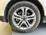 Фото 10 - Ford Edge