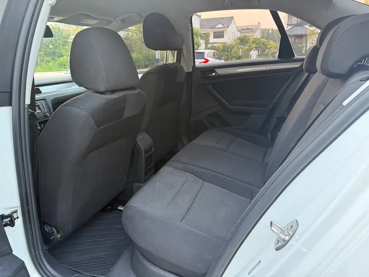 Volkswagen Bora 2018 1.5L Automatic Fashion фото 6