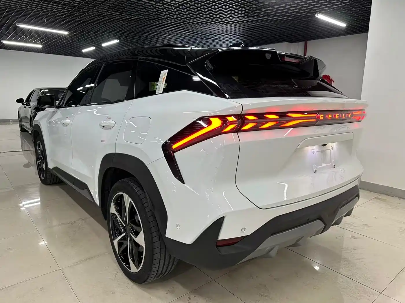 Geely Galaxy Galaxy L7 2023 Model 1.5T 115km Asian Games Phantom Edition фото 8