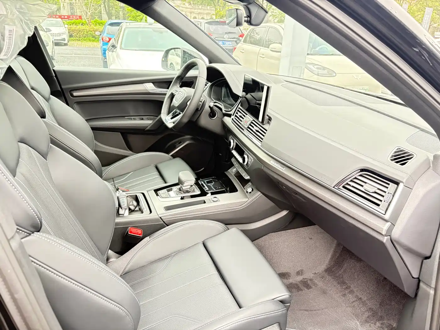 Audi Q5L 2026 2025 40 TFSI Luxury Dynamic