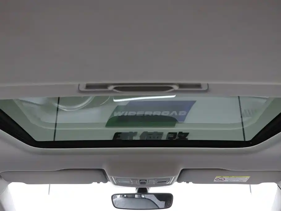 Volkswagen Lavida 2023 1.5L Auto Luxury Edition фото 21