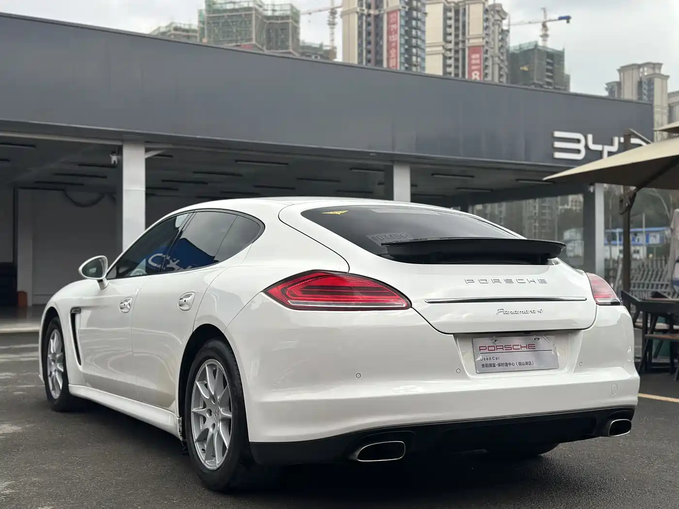 Porsche Panamera 2010 Panamera 4 3.6L фото 19