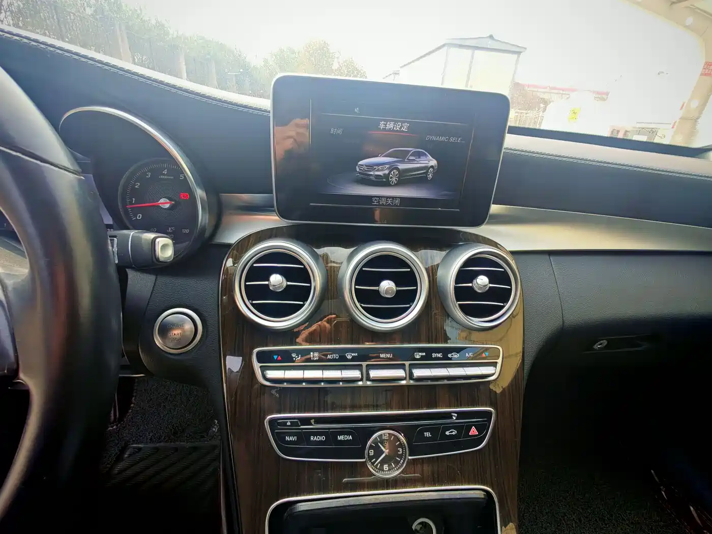 Mercedes-Benz C-Class 2016 C 200 L фото 10