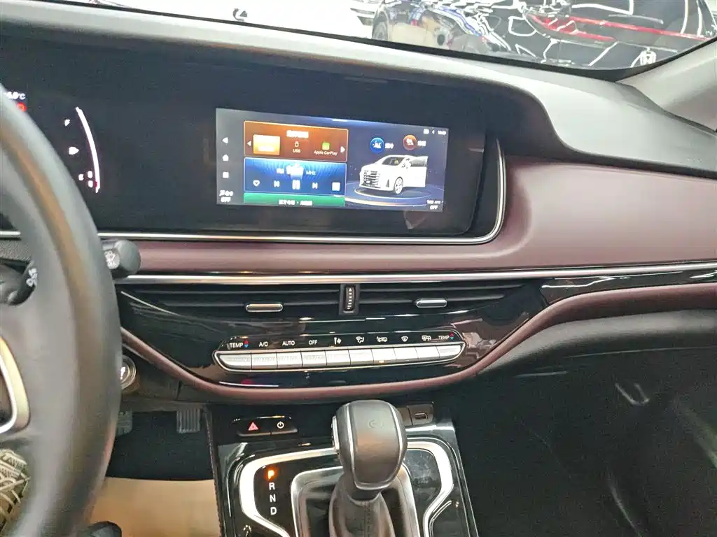 GAC Trumpchi Trumpchi M6 2023 PRO 270T DCT Premium Edition фото 9
