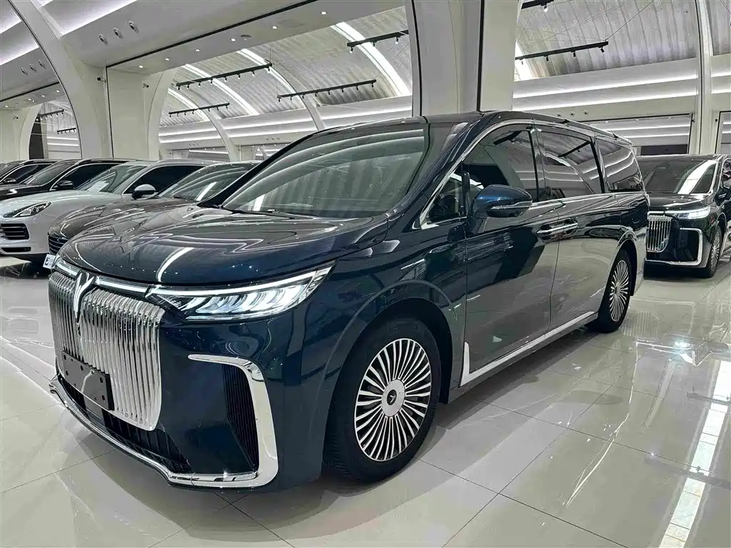 Voyah Auto Voyah Dreamer 2026 2025 PHEV 4WD Kunpeng Premium Edition