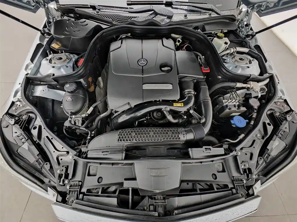 Mercedes-Benz E-Class 2015 E 260 L Sport фото 6