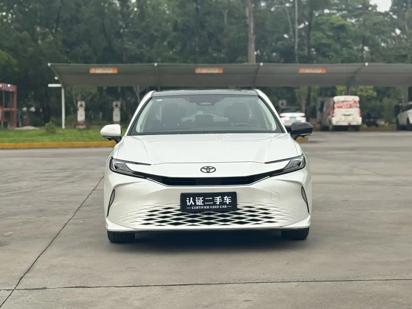 Toyota Camry 2024 2.0GVP Luxury Edition фото 3