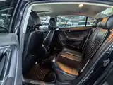 Фото 4 - Volkswagen Magotan