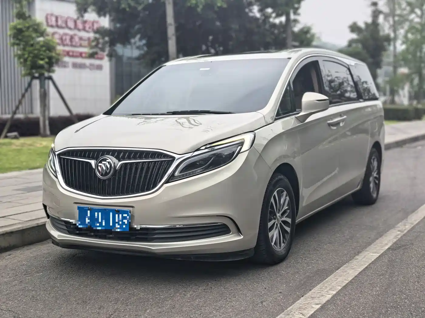 Buick GL8 2018 ES 28T Luxury Type China VI