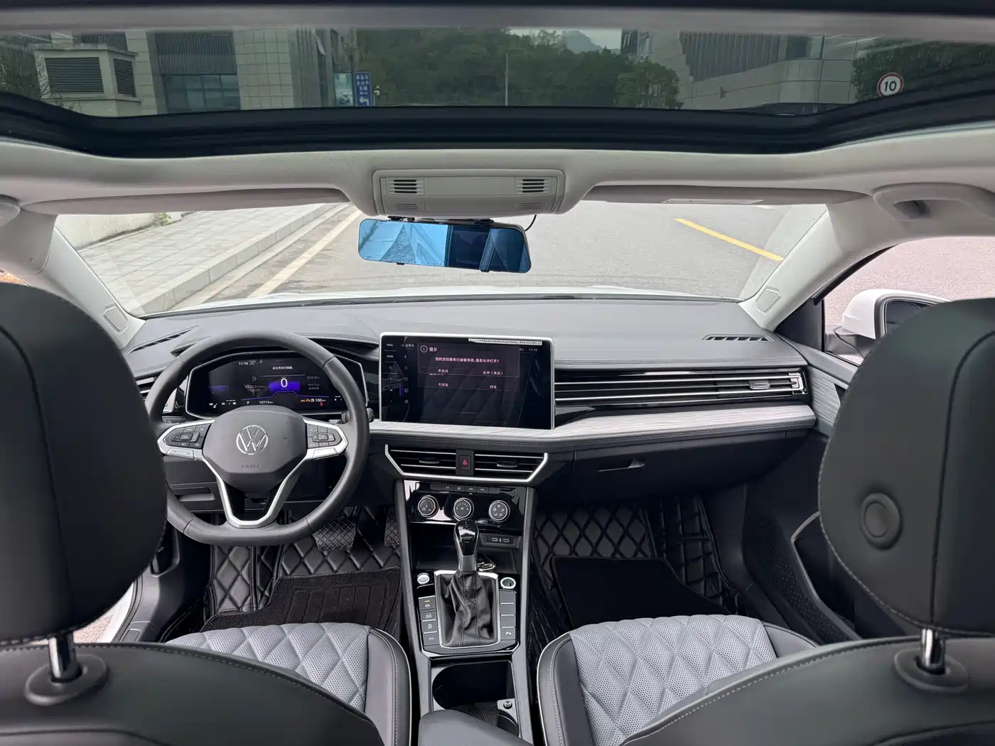 Volkswagen Sagitar 2024 300TSI DSG Surpass Edition фото 14