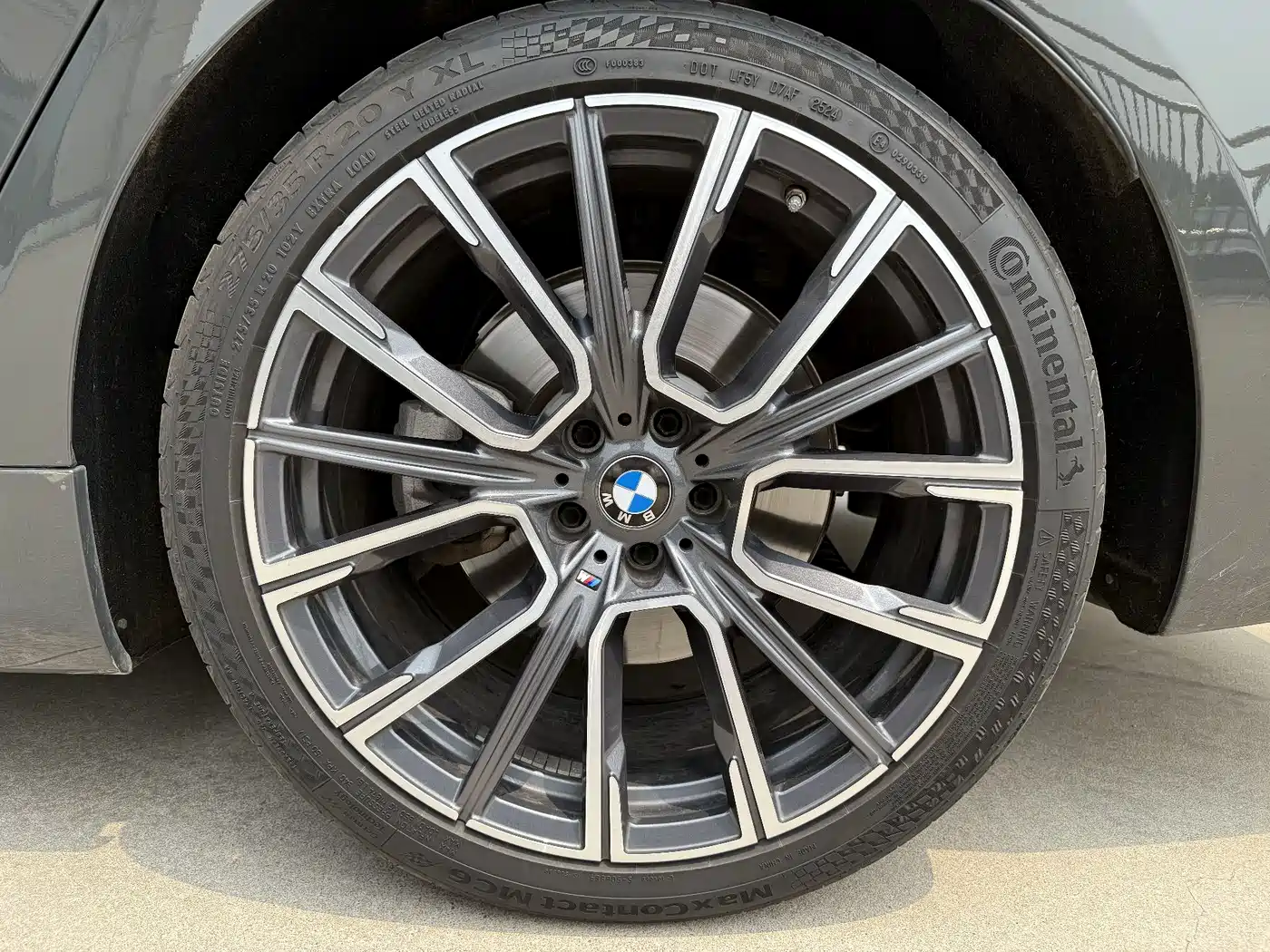 BMW 7 Series 2022 740Li xDrive Executive M Sport Package фото 20