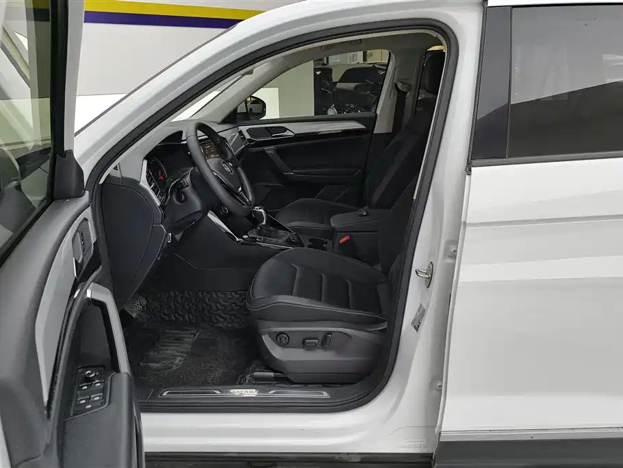 Volkswagen Tayron 2019 Expedition 280TSI 2WD Luxury (China VI) фото 8
