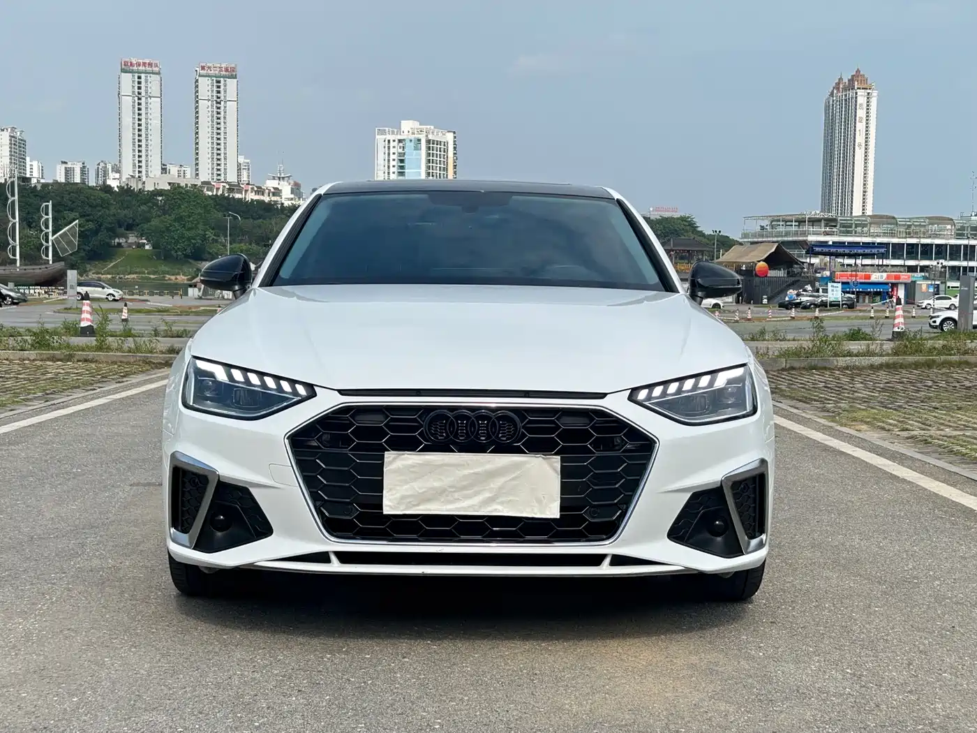 Audi A4L 2020 40 TFSI Fashion Dynamic Edition фото 2