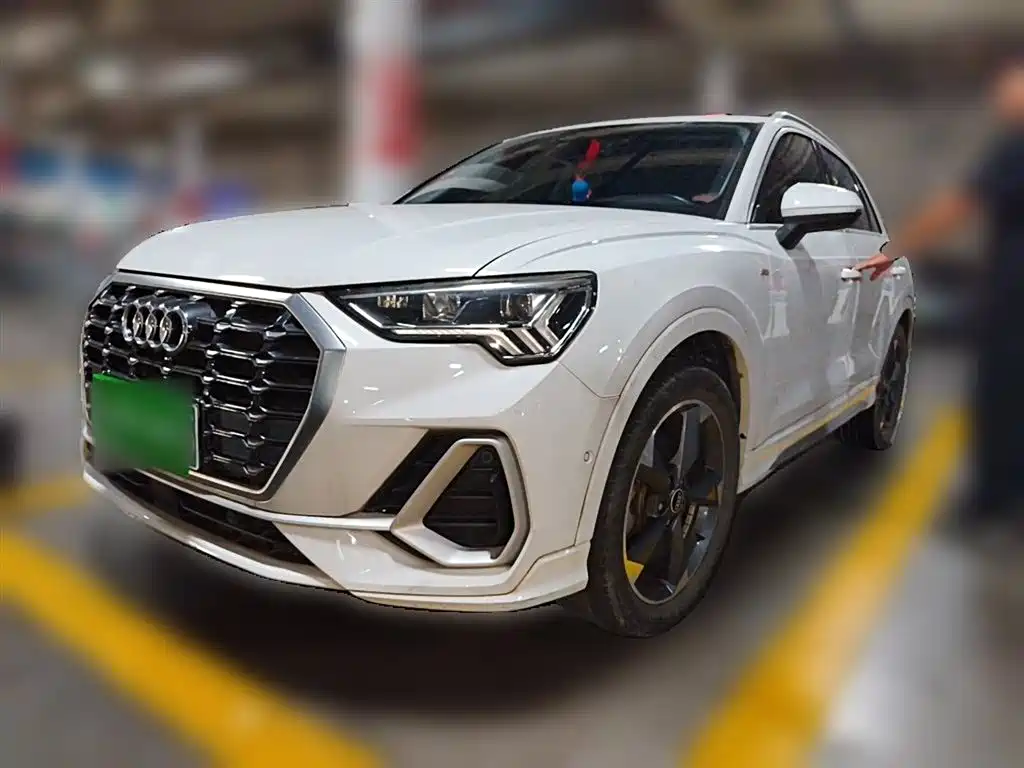 Audi Q3 2021 35 TFSI Fashion Sport фото 2