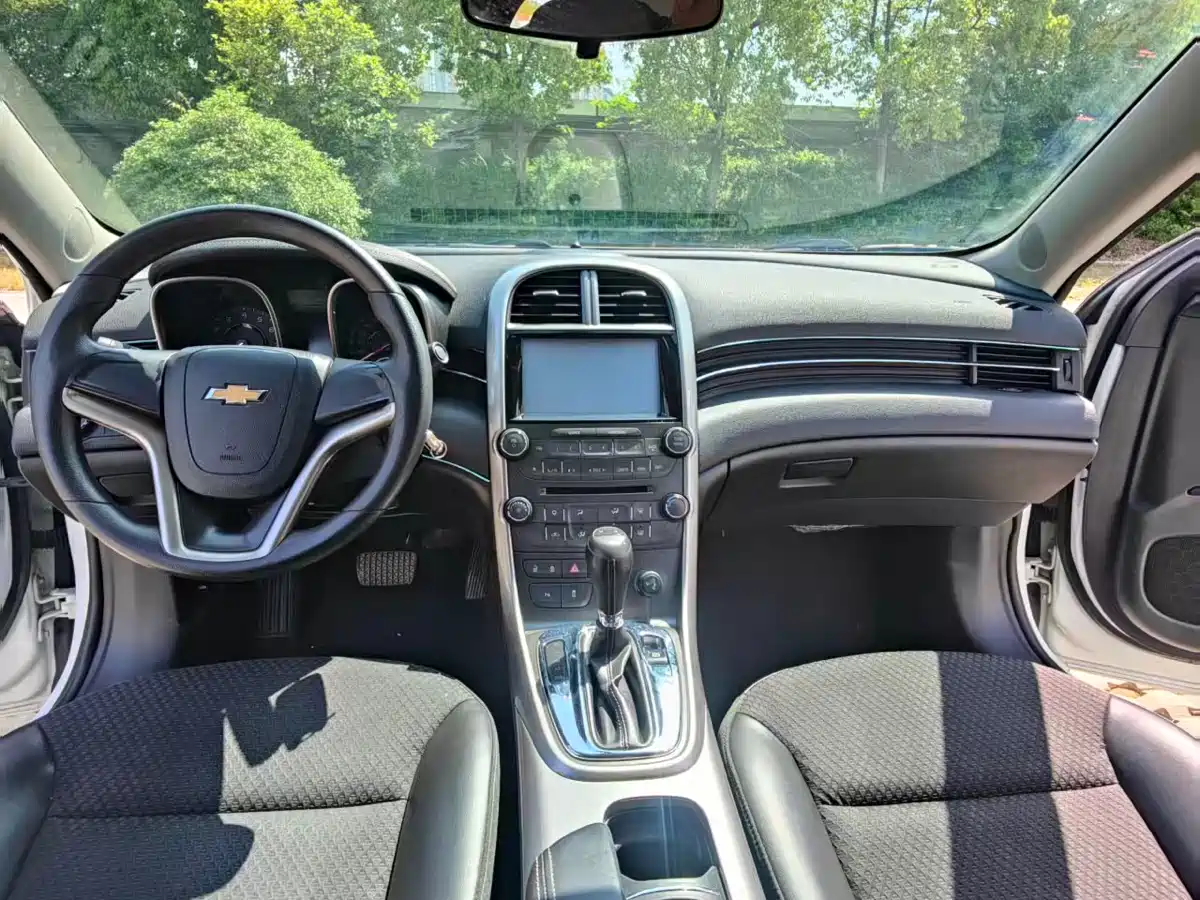 Chevrolet Malibu 2014 1.6T Automatic Comfort фото 13